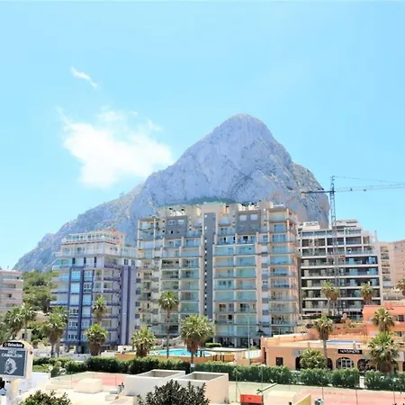 Newly Renovated 1 Bedroom Apartment With Sea Views 公寓